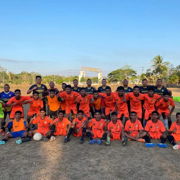 Laga Persahabatan Antara Sanyo FC Lawan Bhayangkara FC di Stadion STM Nenuk